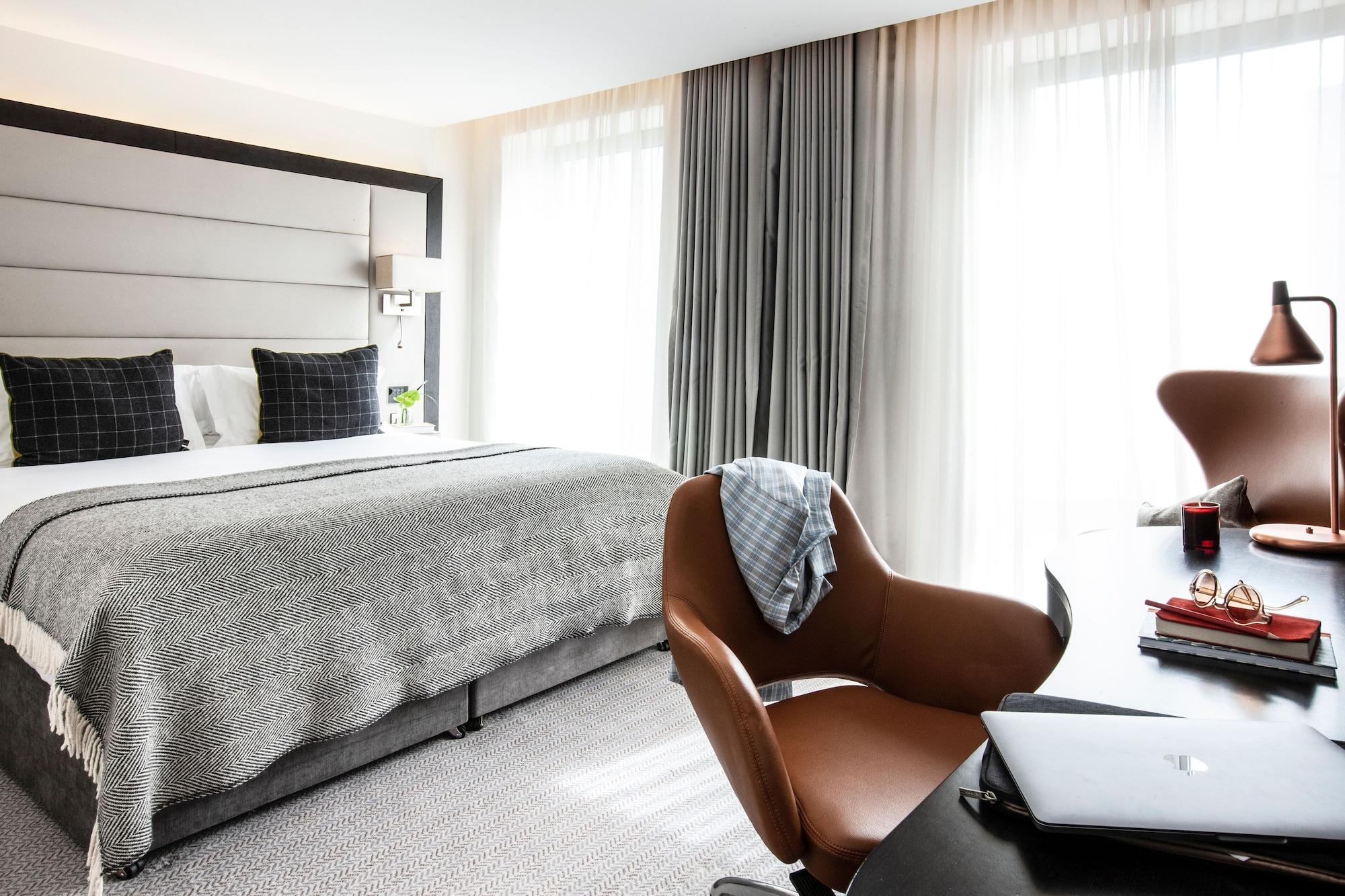 The Address Connolly Hotel Dublin Bagian luar foto