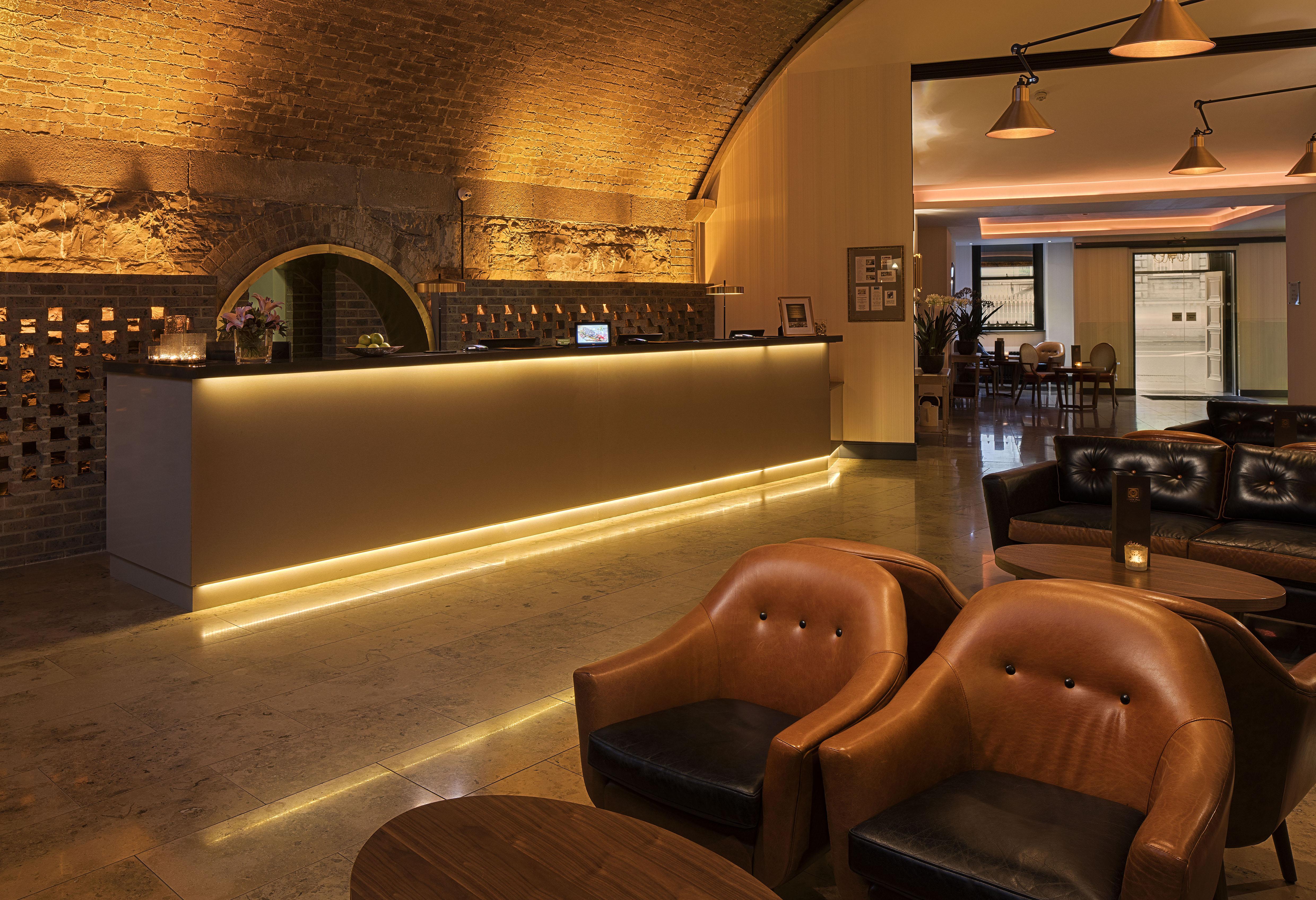 The Address Connolly Hotel Dublin Bagian luar foto