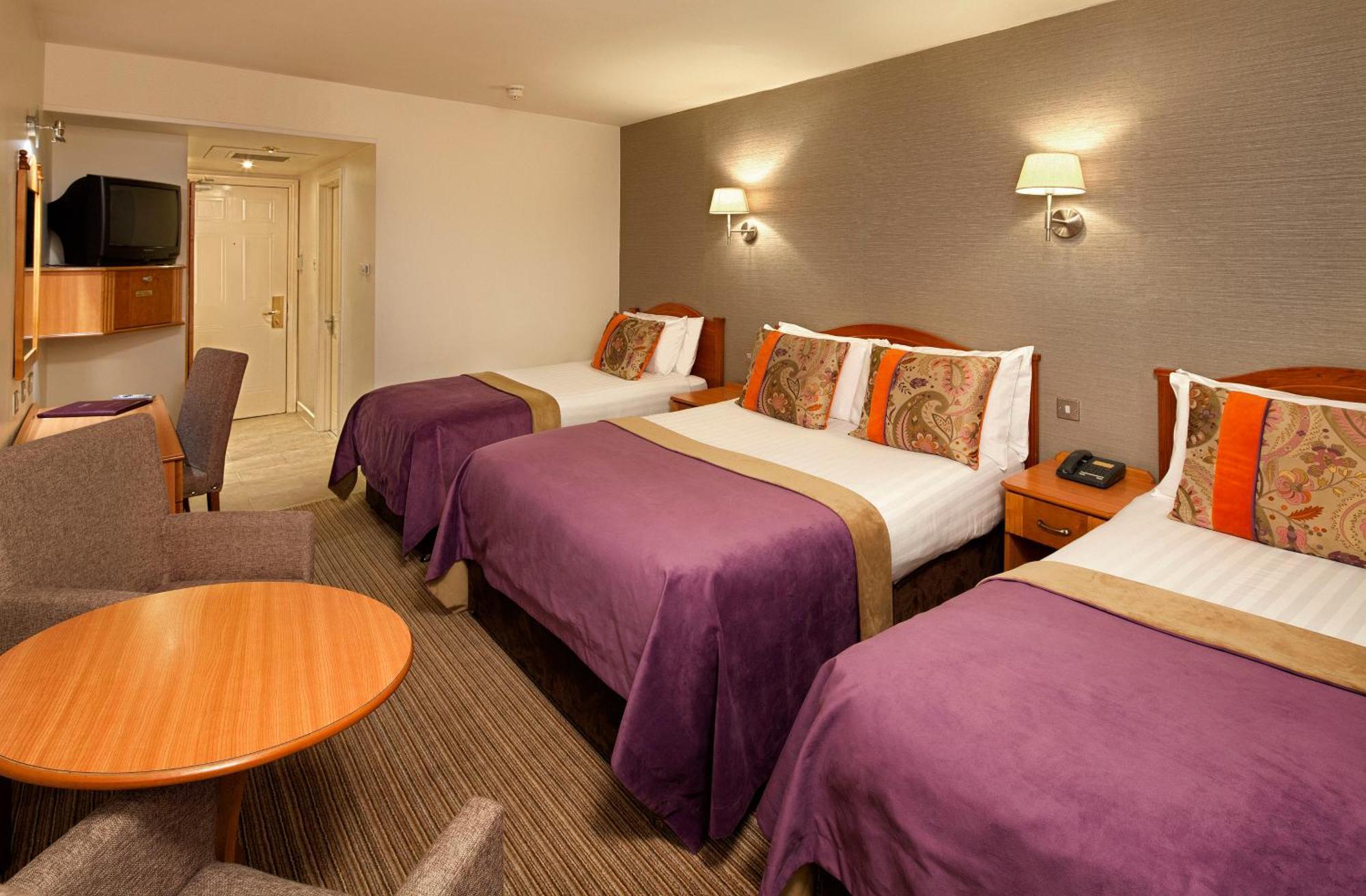 The Address Connolly Hotel Dublin Bagian luar foto