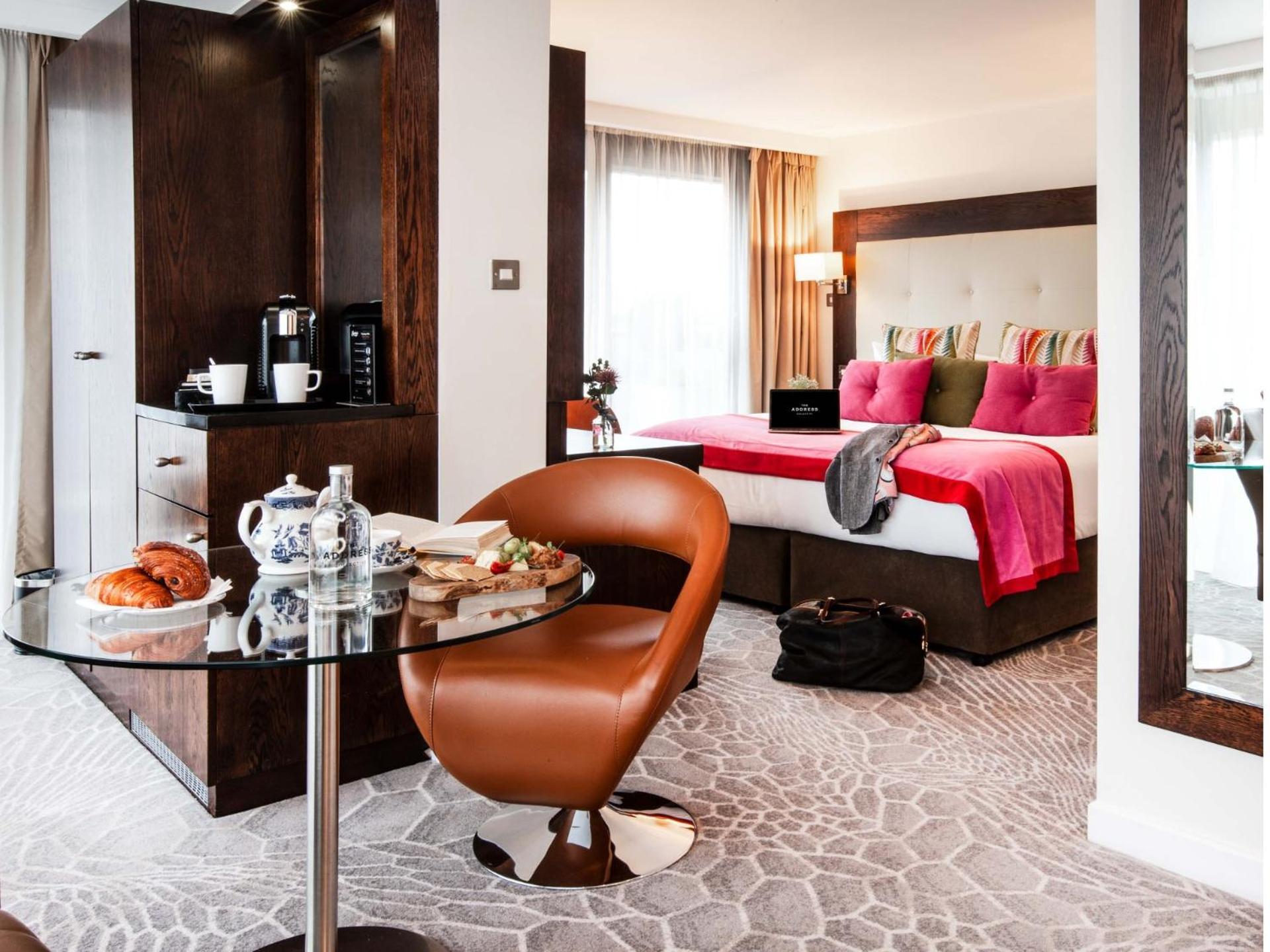 The Address Connolly Hotel Dublin Bagian luar foto